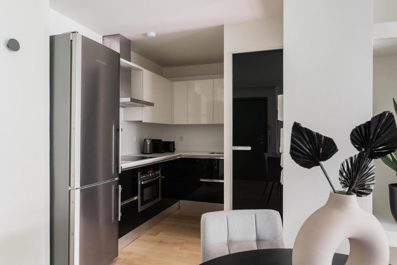 Striking Apartments In Kolonaki By Upstreet Athens Exterior photo